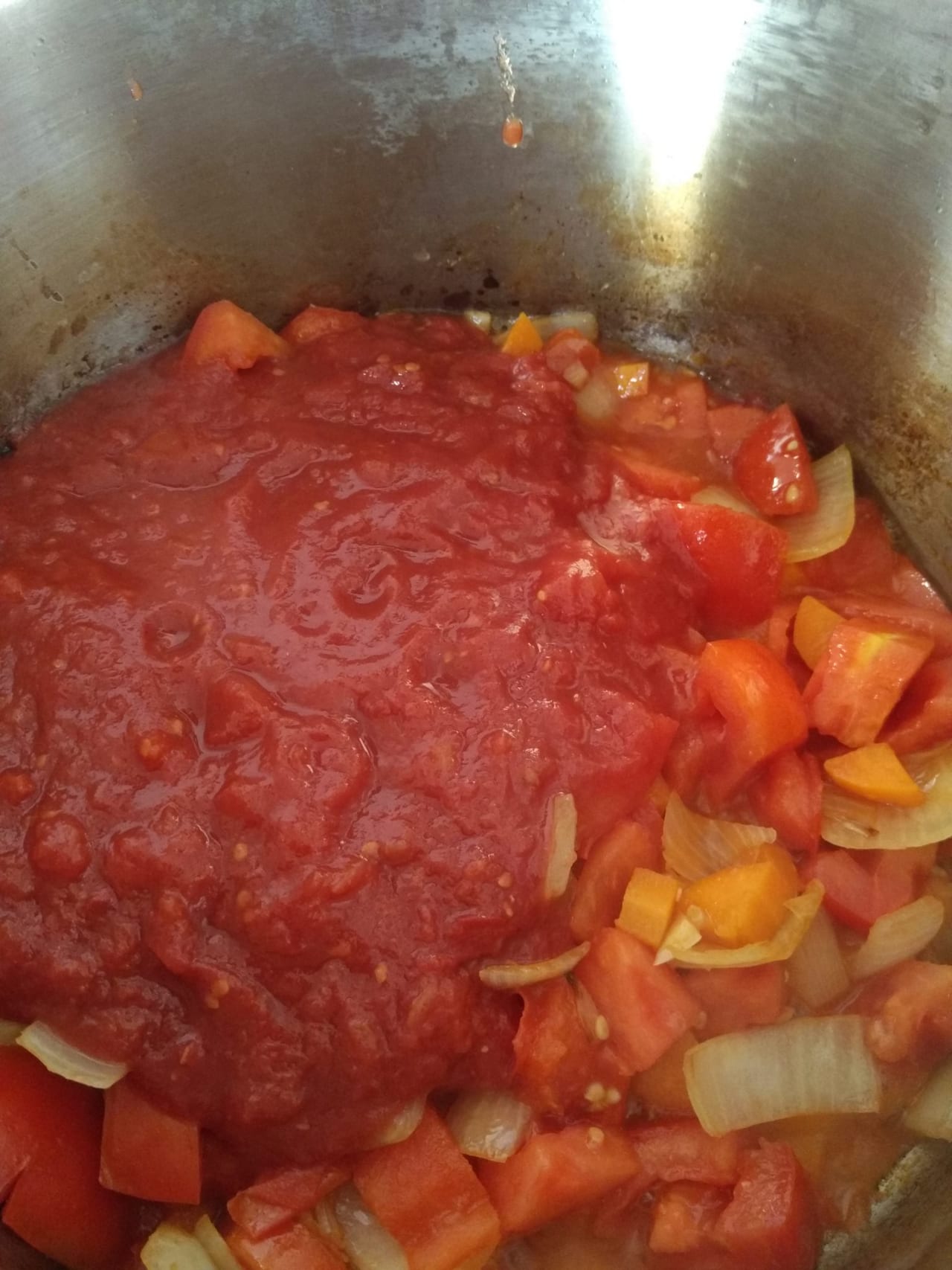 tomato sauce