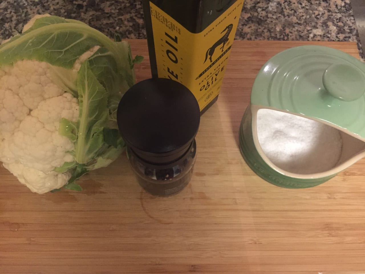 oven-baked-cauliflower-ingredients