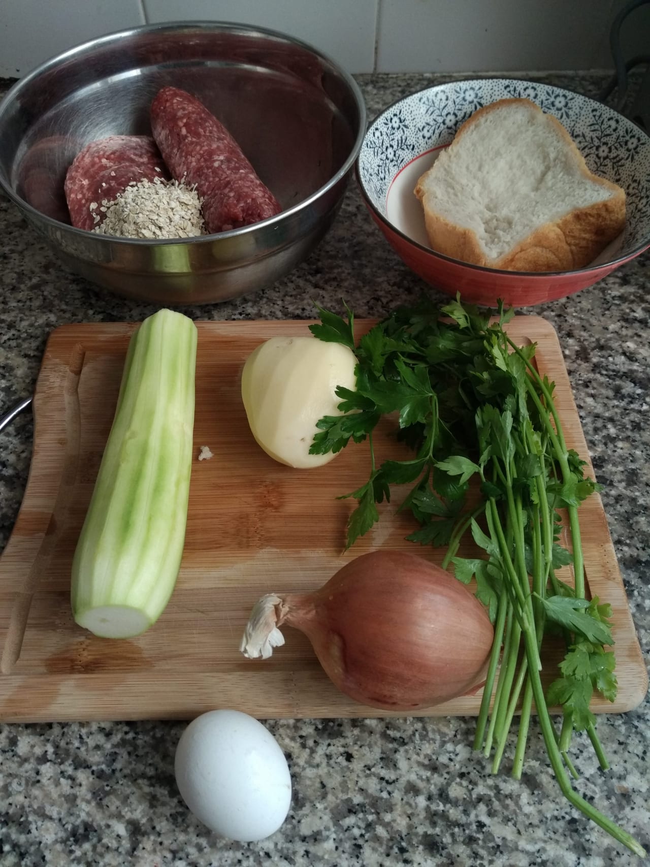 tomato sauce meatballs