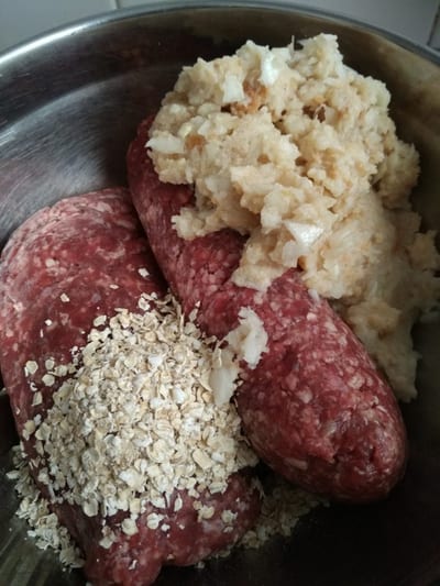 tomato sauce meatballs