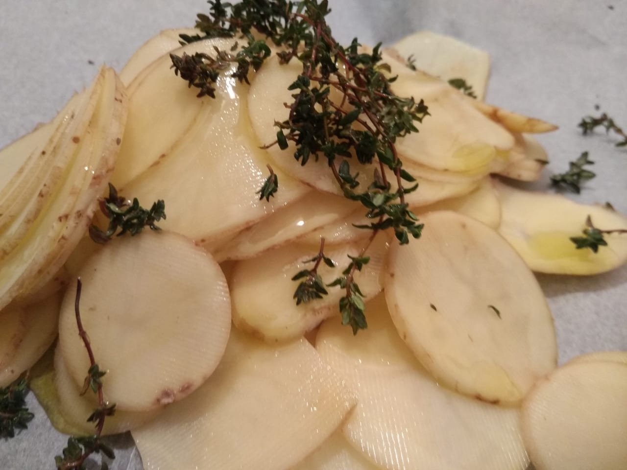 Baked potato and Beet Chips