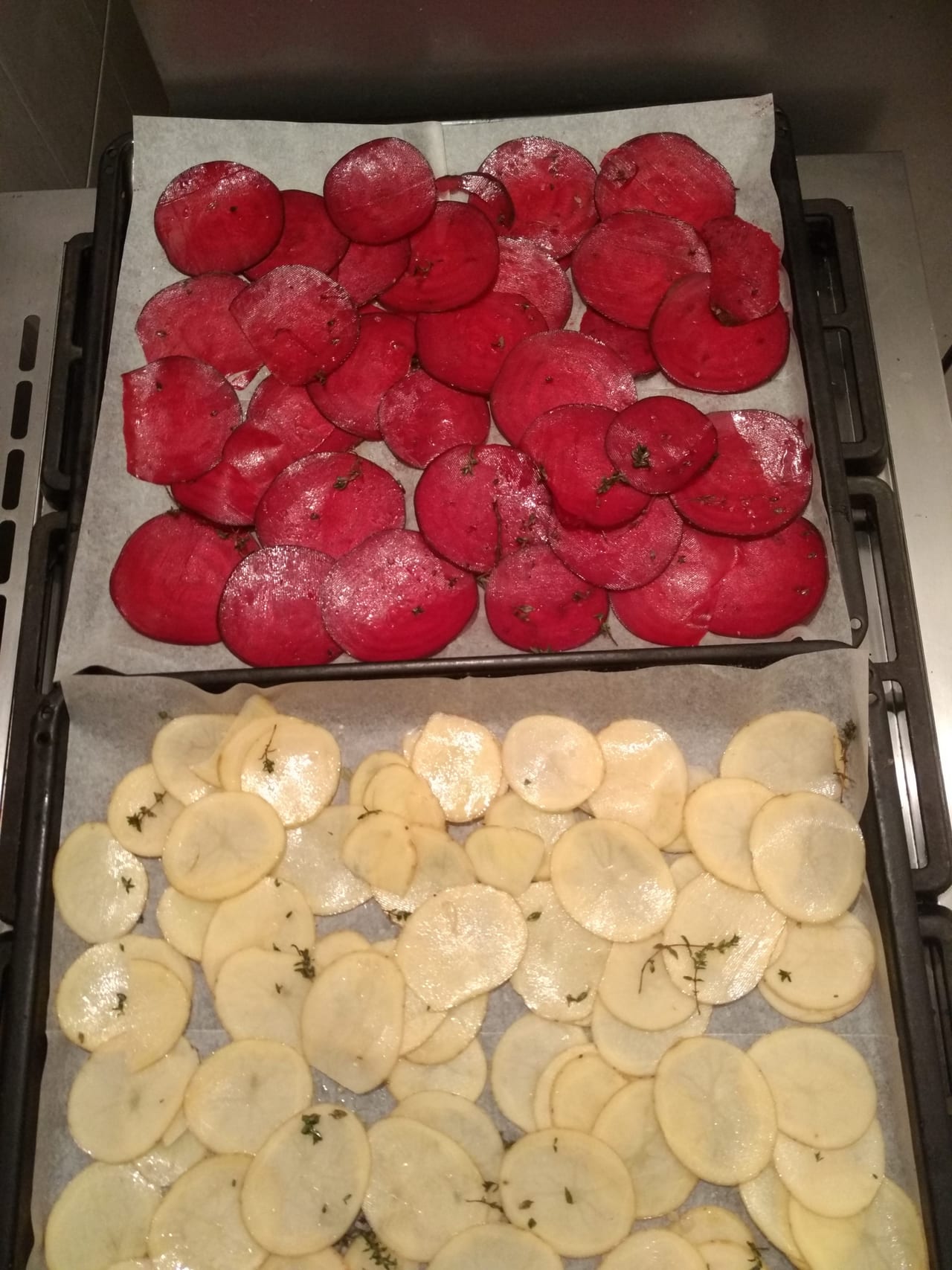 Baked potato and Beet Chips