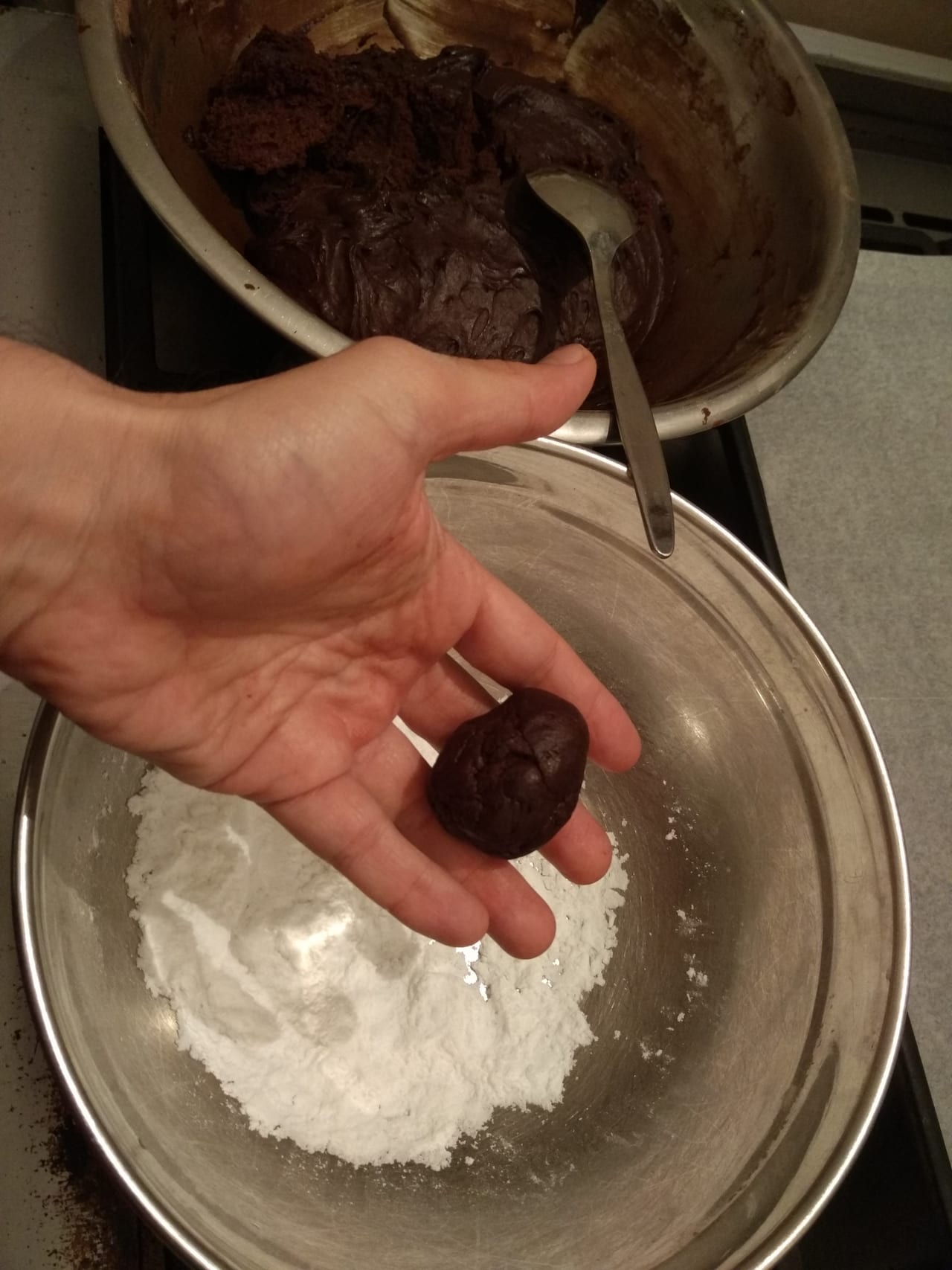 Chocolate crackle cookies