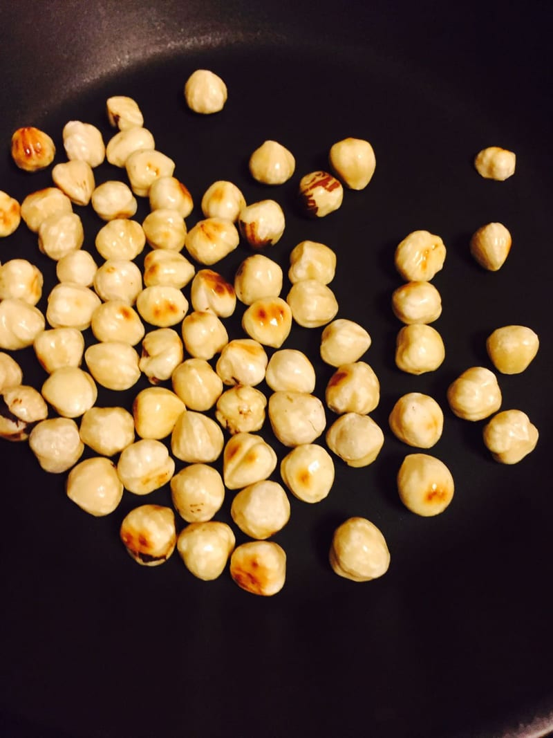 roasted-hazelnuts