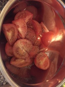 mixing_tomatoes