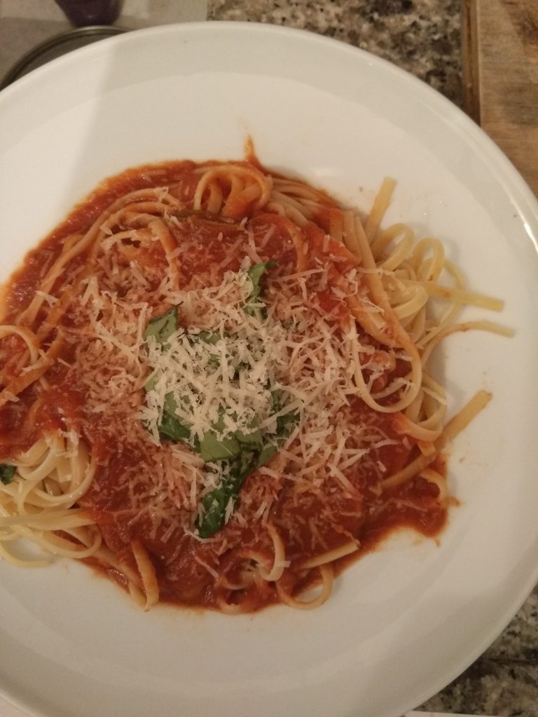 Tomato sauce pasta