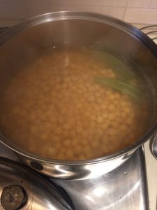 cooking-the-chickpeas